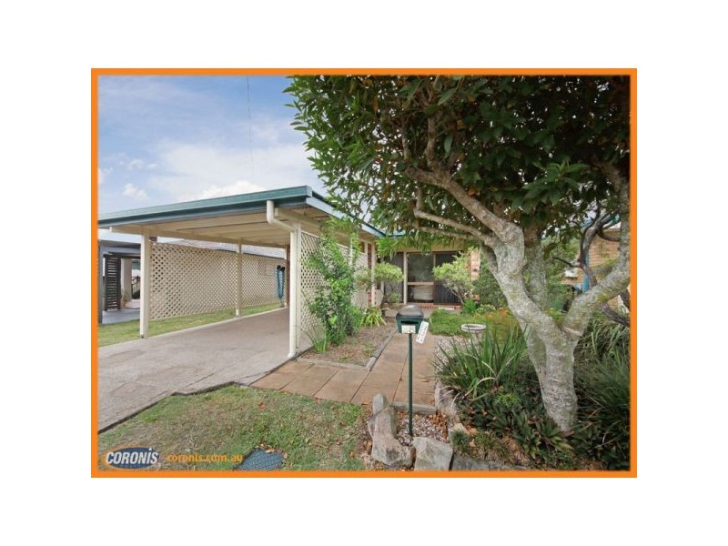 38 Campbell Street, Scarborough QLD 4020