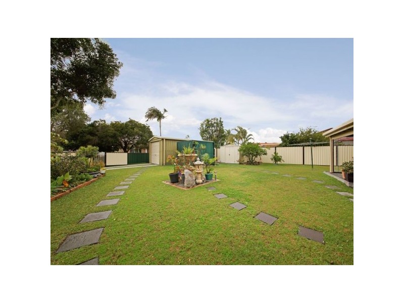 16 Raintree Street, Kippa-ring QLD 4021