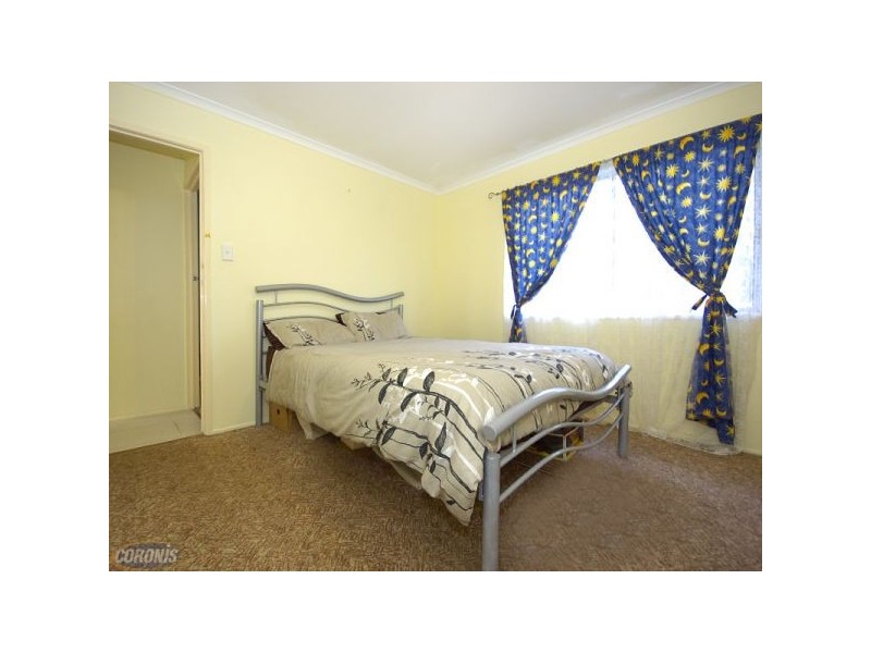 34 Gertrude Street, Redcliffe QLD 4020