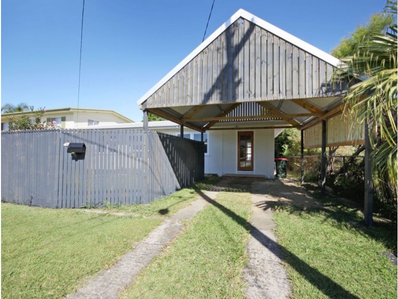 20 Kabura Street, Clontarf QLD 4019