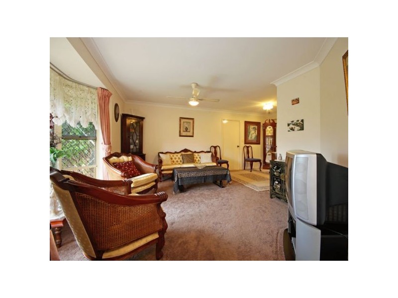 4 Amcord Place, Rothwell QLD 4022