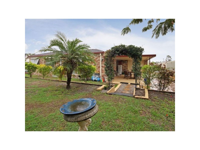 4 Amcord Place, Rothwell QLD 4022