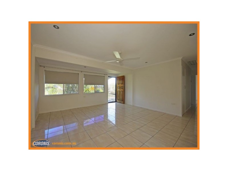 4 Sportsground Street, Redcliffe QLD 4020