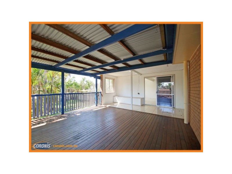 4 Sportsground Street, Redcliffe QLD 4020