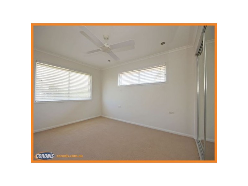 4 Sportsground Street, Redcliffe QLD 4020