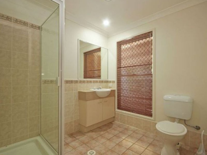 3 Elm Street, Rothwell QLD 4022