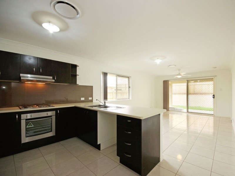 14 Chalk Circuit, North Lakes QLD 4509