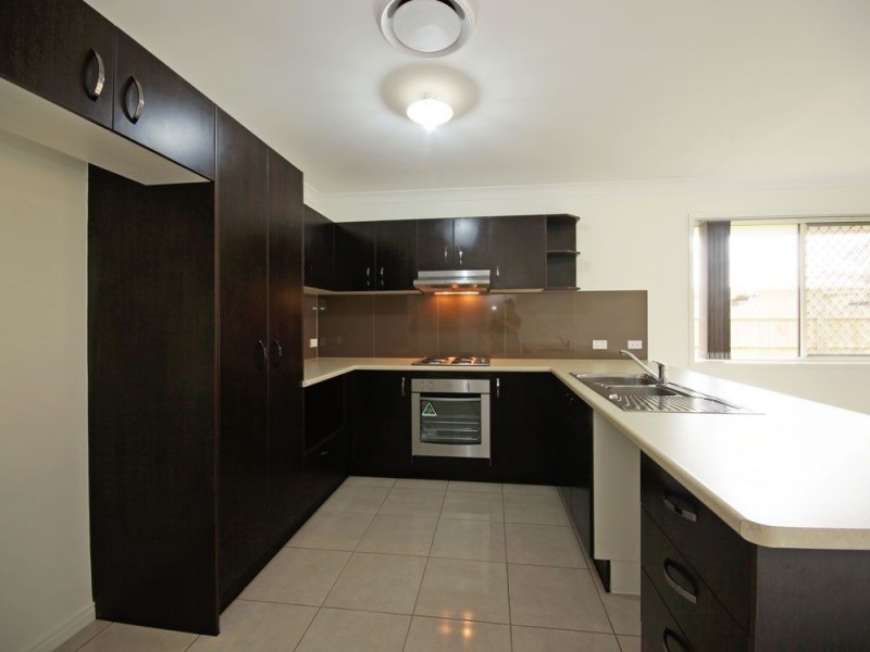 14 Chalk Circuit, North Lakes QLD 4509