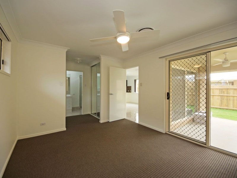 14 Chalk Circuit, North Lakes QLD 4509