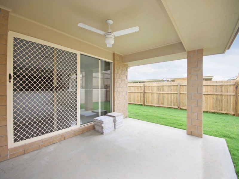 14 Chalk Circuit, North Lakes QLD 4509