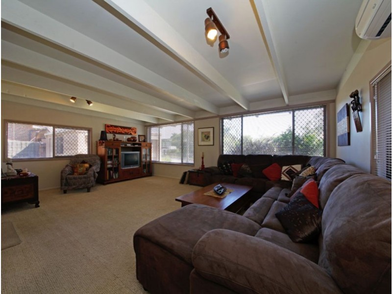 21 Abelia Crescent, Kippa-ring QLD 4021