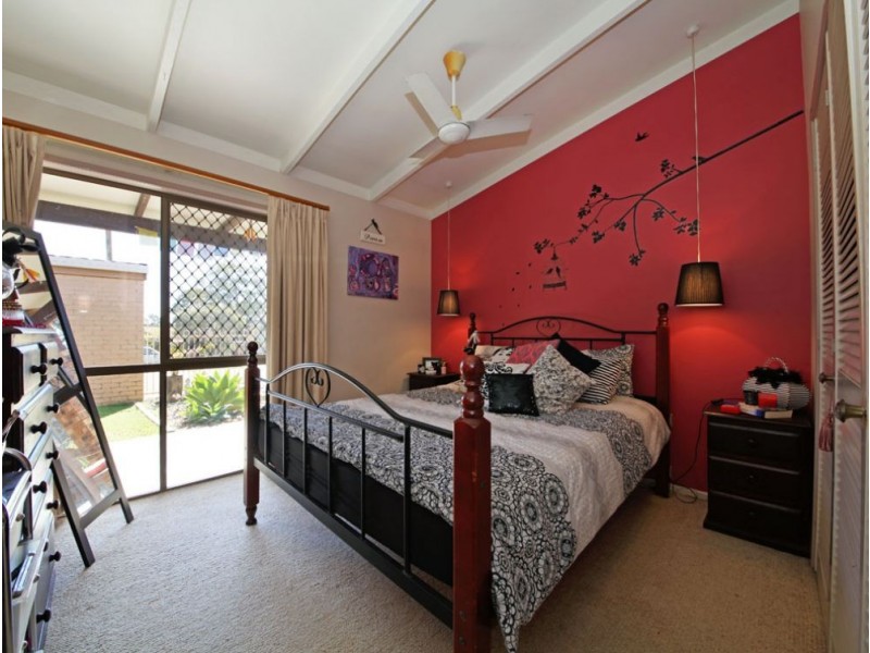 21 Abelia Crescent, Kippa-ring QLD 4021