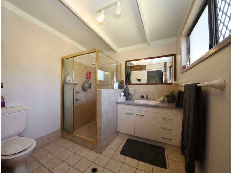 21 Abelia Crescent, Kippa-ring QLD 4021