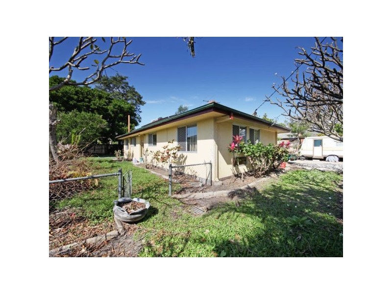 75 Ashmole Road, Redcliffe QLD 4020