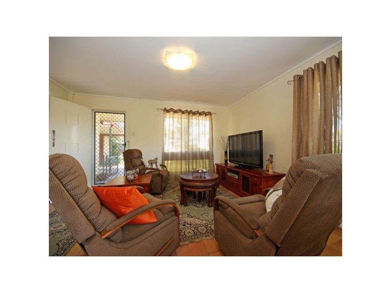 75 Ashmole Road, Redcliffe QLD 4020