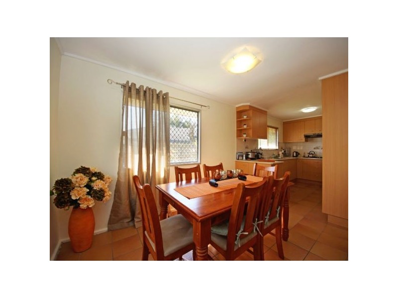 75 Ashmole Road, Redcliffe QLD 4020