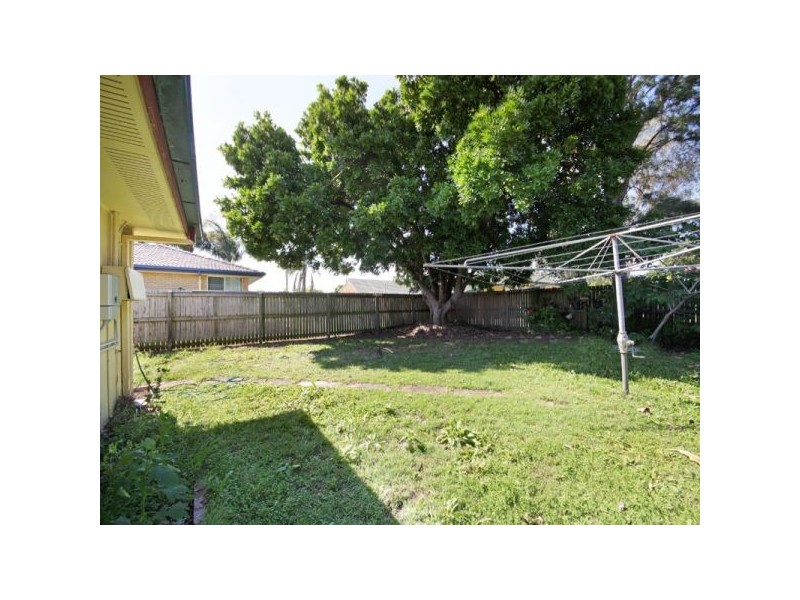 75 Ashmole Road, Redcliffe QLD 4020