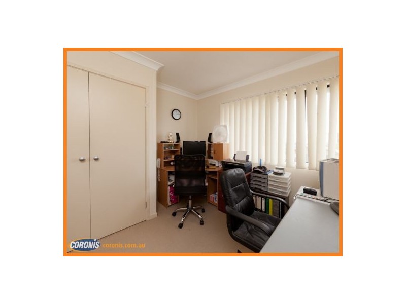 4/11 Dix Street, Redcliffe QLD 4020