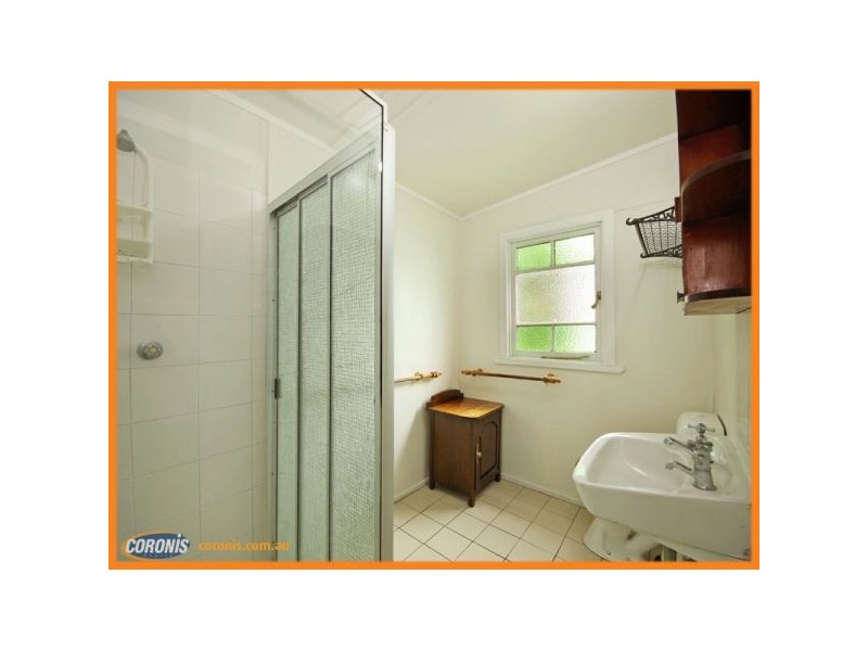 12a Klingner Road, Redcliffe QLD 4020