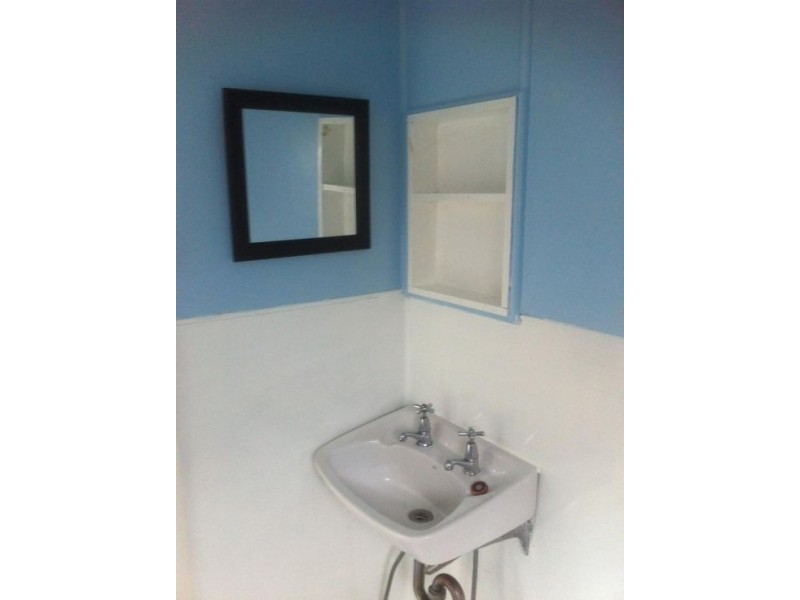 2/19 Albert St, Margate QLD 4019