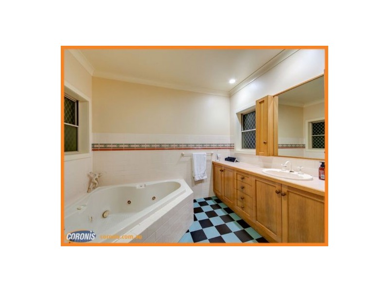 69 Margate Parade, Margate QLD 4019