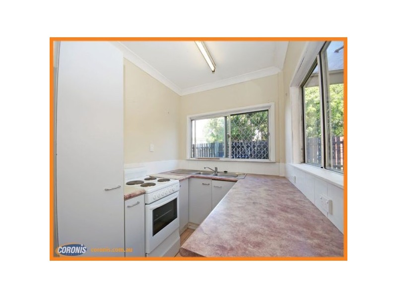 25 Keenan Street, Margate QLD 4019