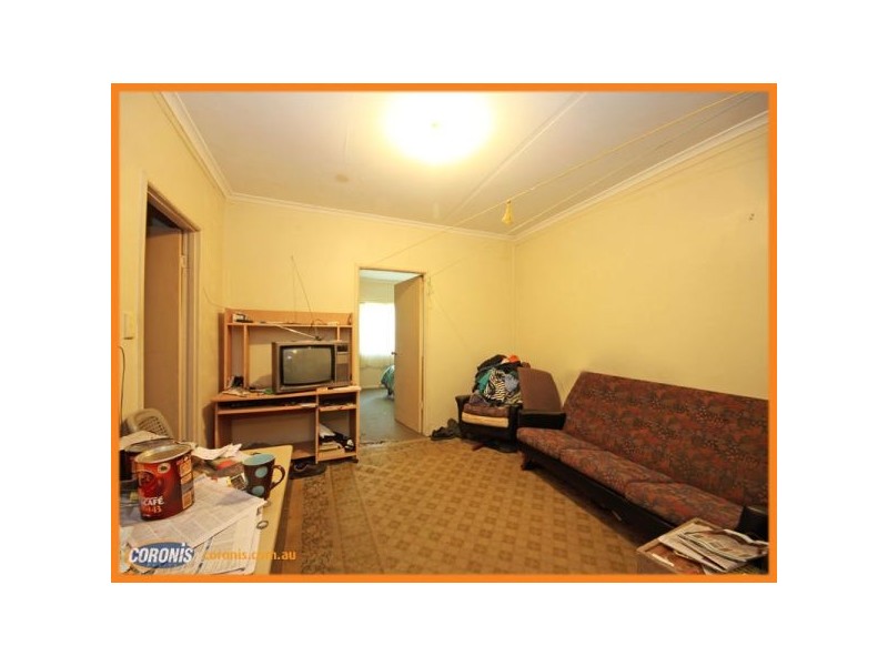 25 Keenan Street, Margate QLD 4019