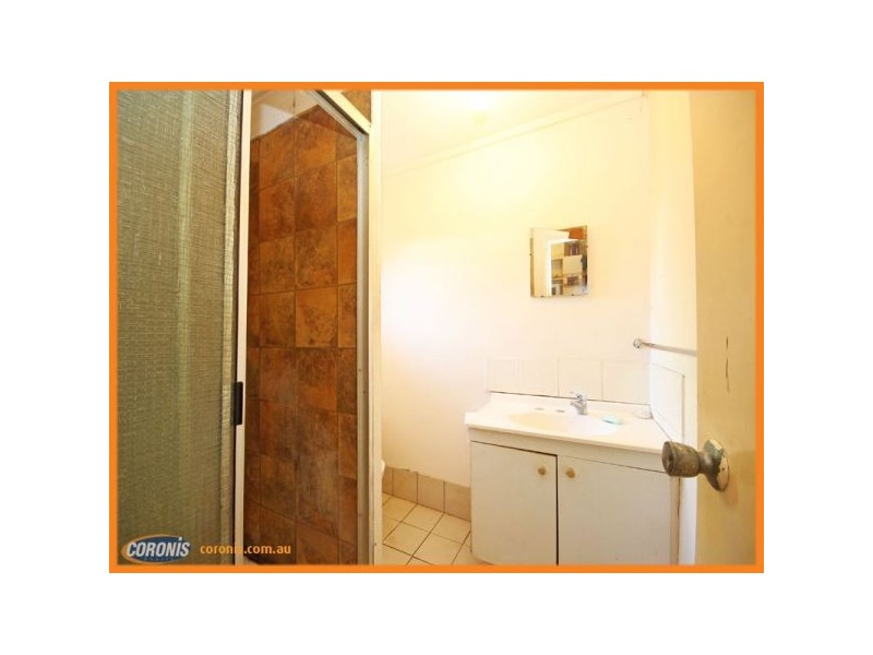 25 Keenan Street, Margate QLD 4019