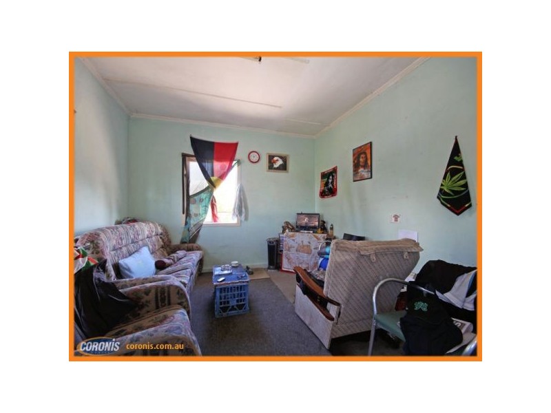 25 Keenan Street, Margate QLD 4019