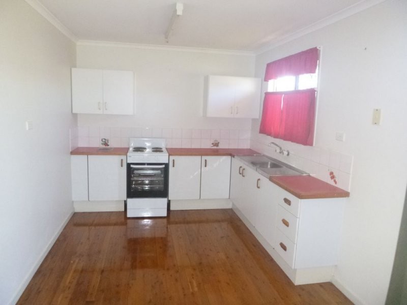 46 Leonie St, Deception Bay QLD 4508