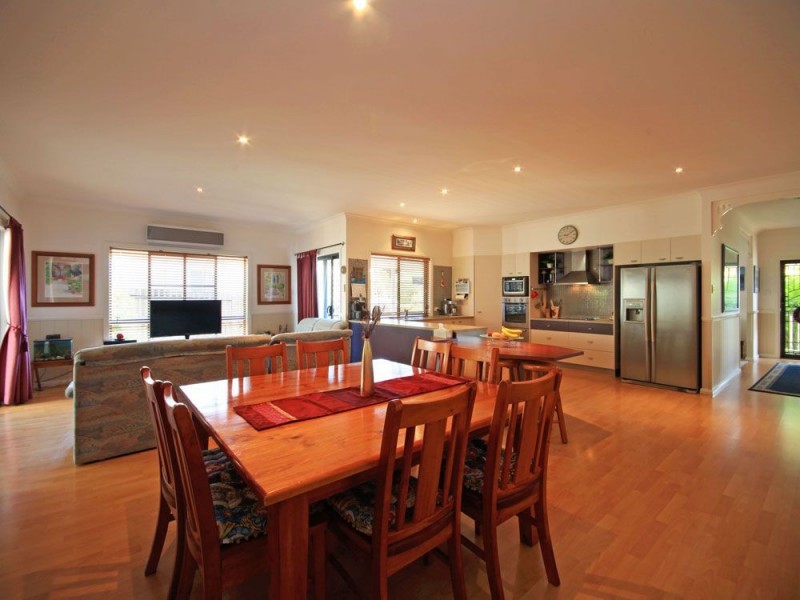 87 Maine Road, Clontarf QLD 4019