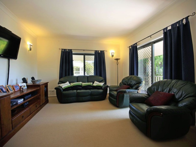 87 Maine Road, Clontarf QLD 4019