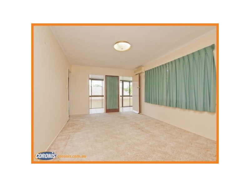 15 Glenloc Street, Redcliffe QLD 4020