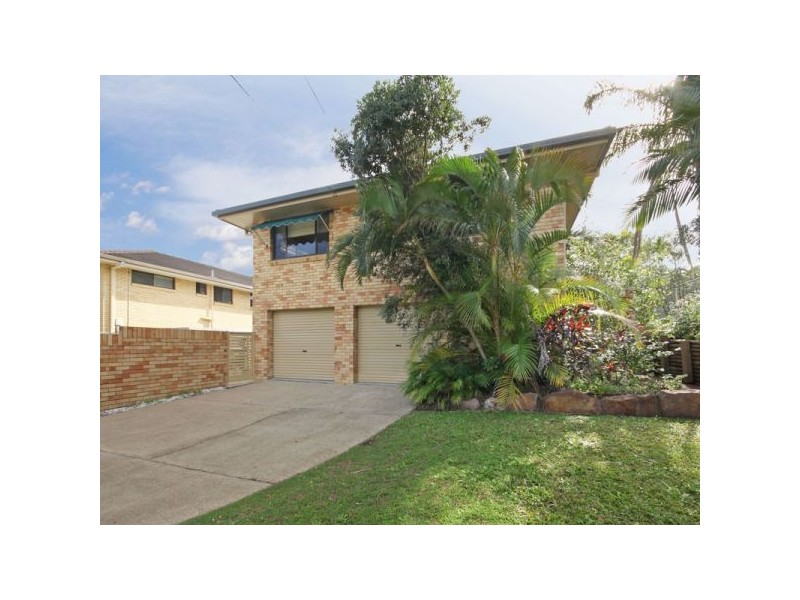 14 Shea Street, Scarborough QLD 4020