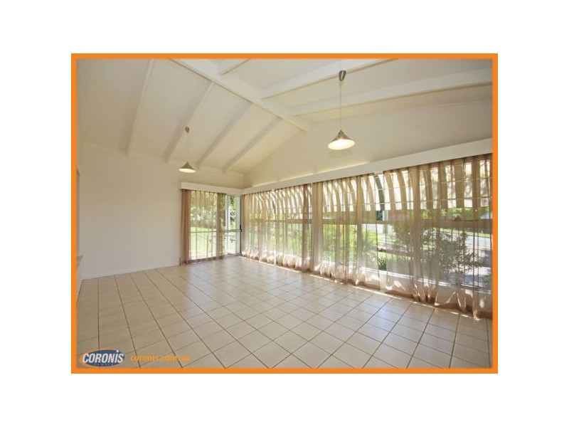 11 Albert Street, Margate QLD 4019