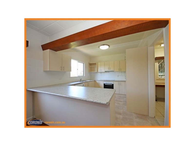 11 Albert Street, Margate QLD 4019