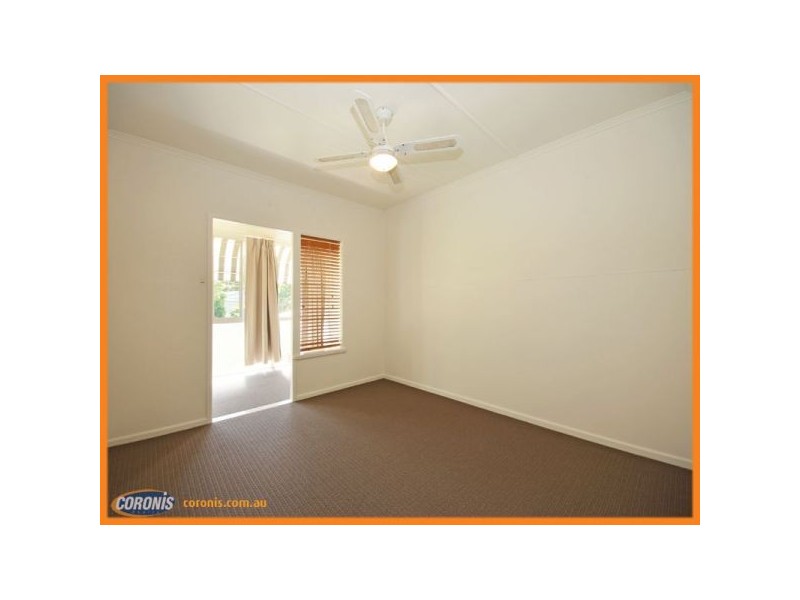 11 Albert Street, Margate QLD 4019