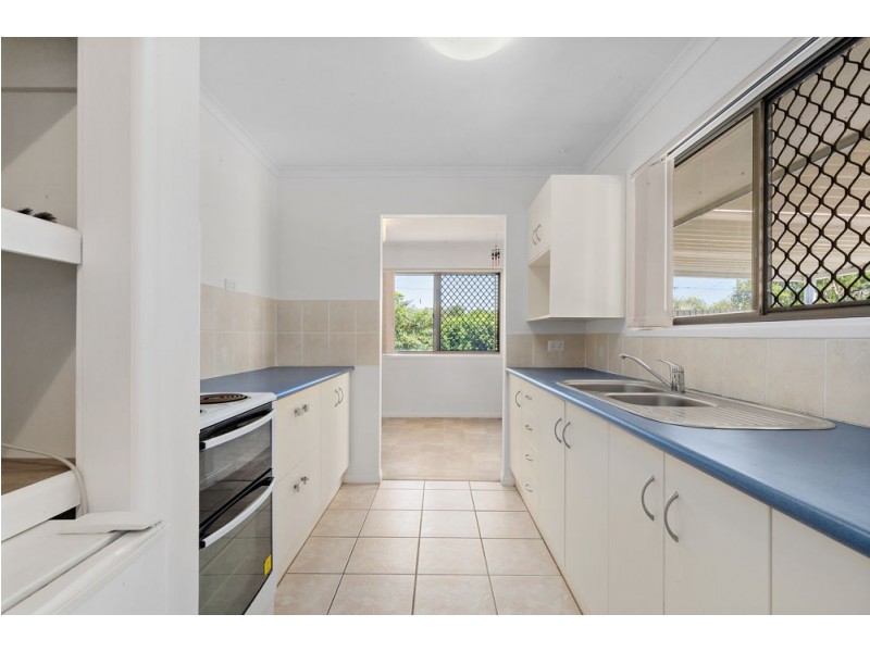 16 Hodges Street, Redcliffe QLD 4020