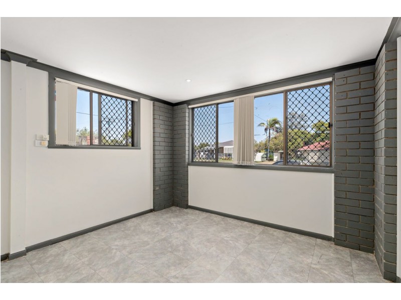 16 Hodges Street, Redcliffe QLD 4020