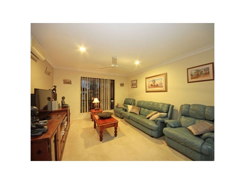 68 Fleet Drive, Kippa-ring QLD 4021