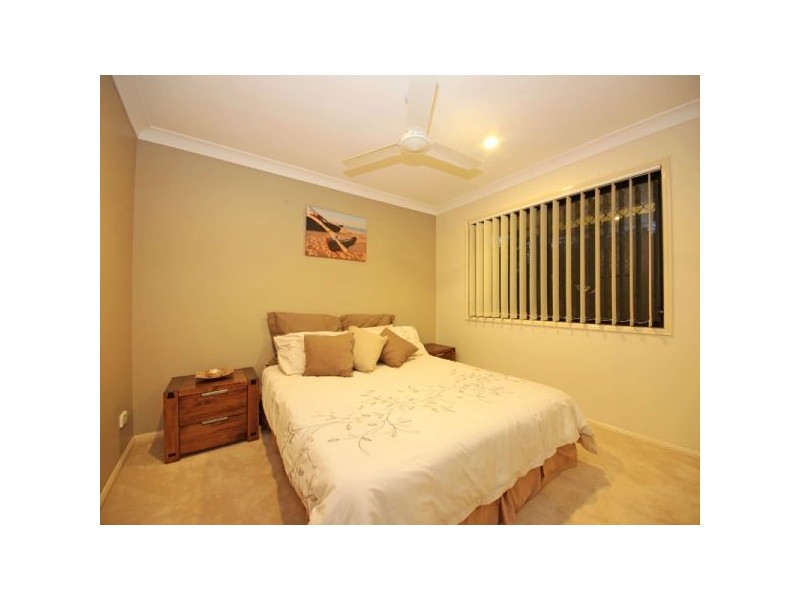 68 Fleet Drive, Kippa-ring QLD 4021