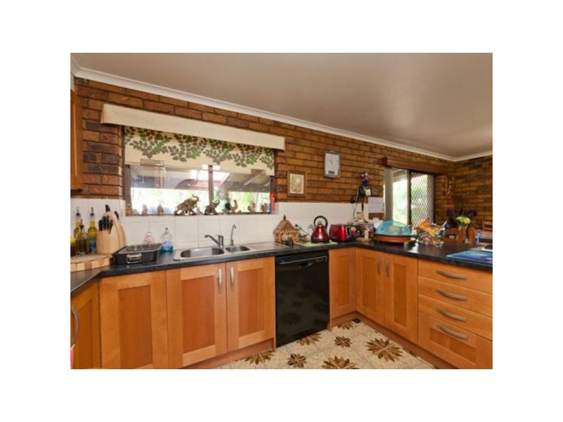 17 Hulme Street, Clontarf QLD 4019