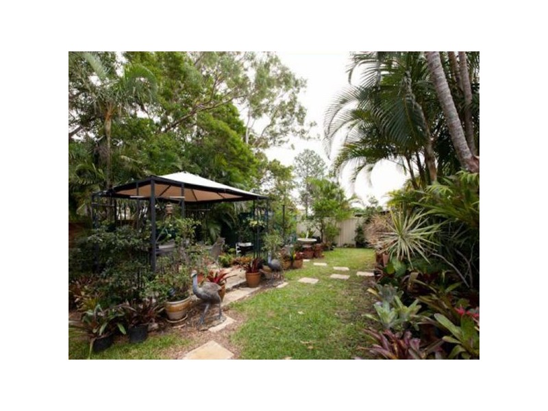 17 Hulme Street, Clontarf QLD 4019