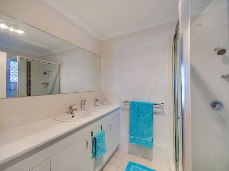 63 Baker Street, Bray Park QLD 4500