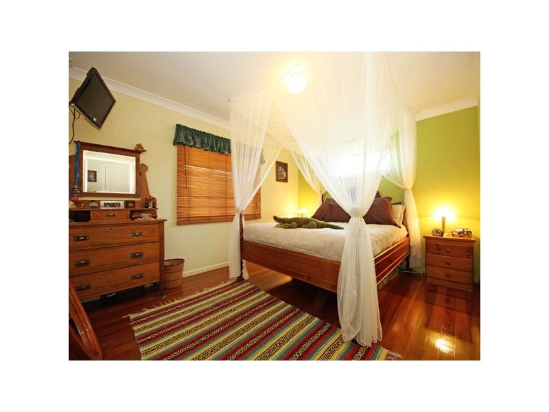 19a Sorrento Street, Margate QLD 4019