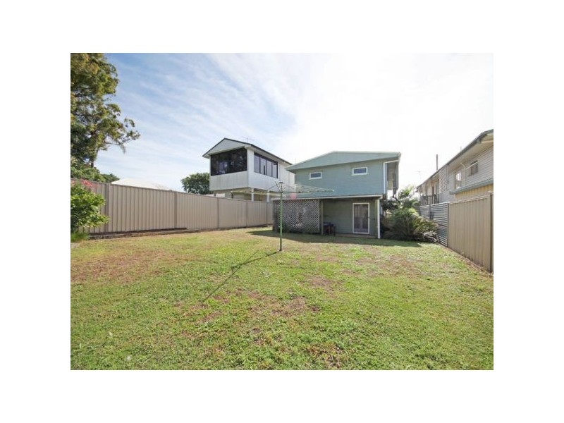 19a Sorrento Street, Margate QLD 4019