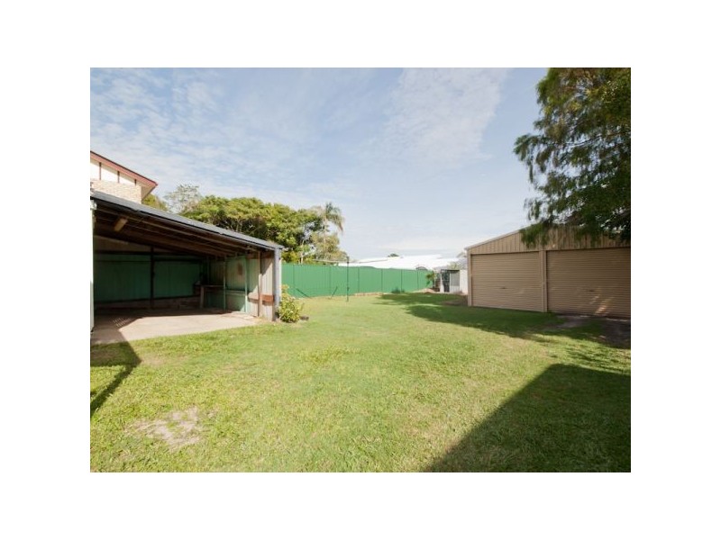 10 Ashmole Road, Redcliffe QLD 4020