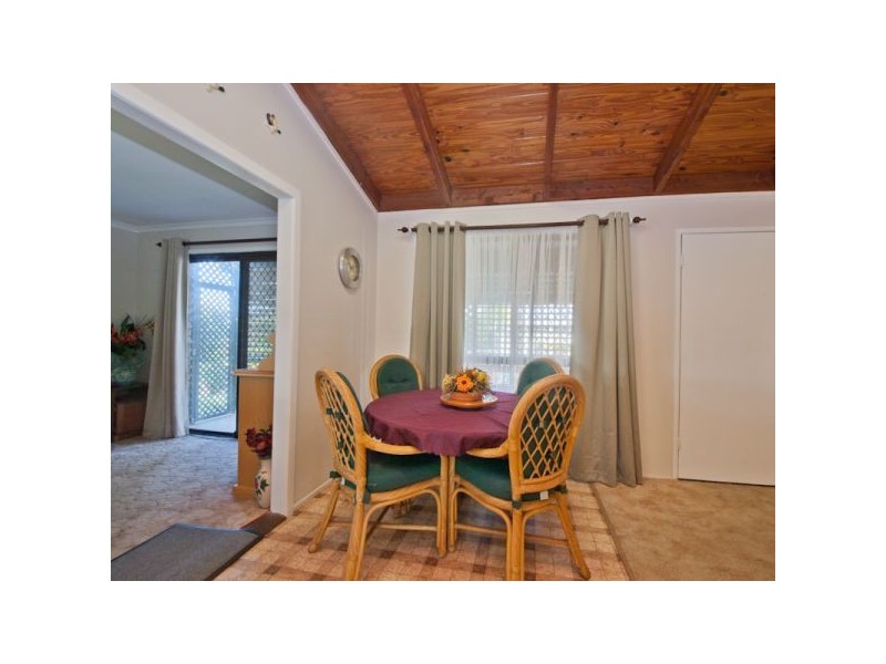 2 Bottle-Brush Court, Kallangur QLD 4503