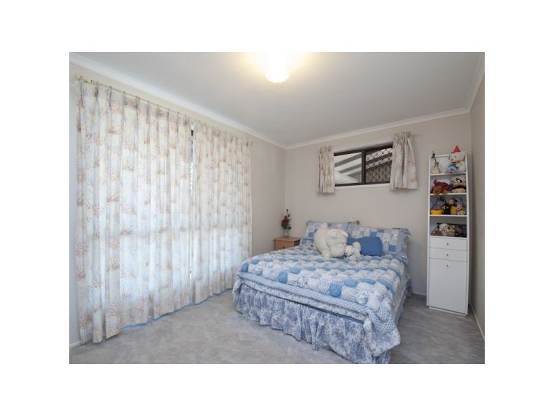2 Bottle-Brush Court, Kallangur QLD 4503