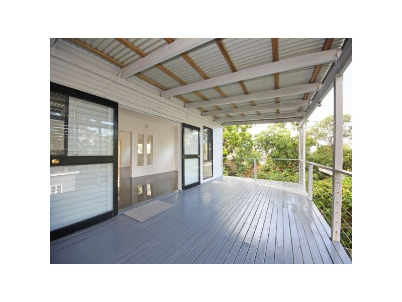 13 Chatham St, Margate QLD 4019